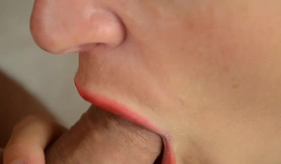 Sensual blonde cutie leaving lipstick marks when she's sucking