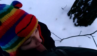 Horny teen Laruna_Mave blowing a cock on a winter day