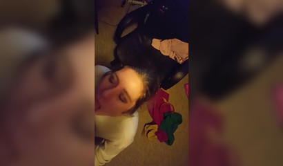 Amateur teen with a lip piercing sucking a lengthy cock