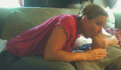 Sweet brunette hottie gets a kiss after swallowing his jizz