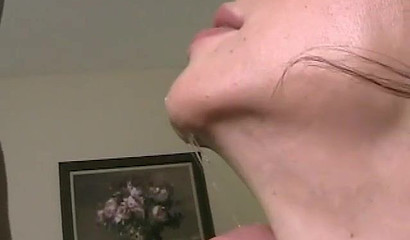 Colombian cougar Ariella Ferrera boasting great blowjob skills POV