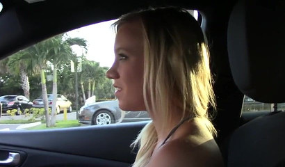 Naive Bailey Brooke got seduced into sucking a fat dick