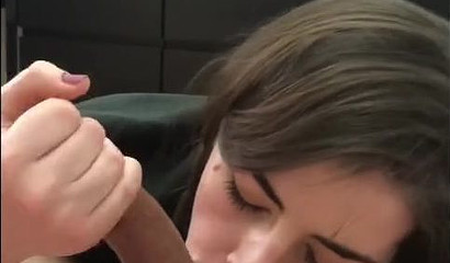 Funny Bloopers: Amateur Sucks Balls During Cumshot